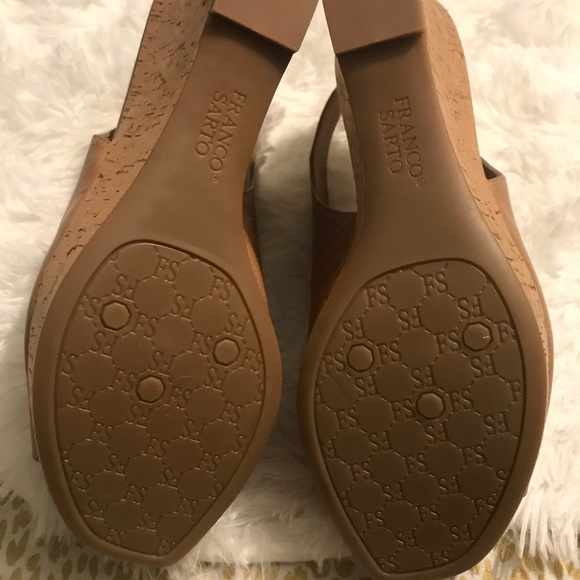 Franco Sarto crisscross wedge sandal - Picture 4 of 4